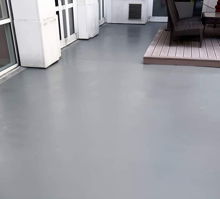 Sol terrasse en résine semi lisse Carrières-sur-Seine