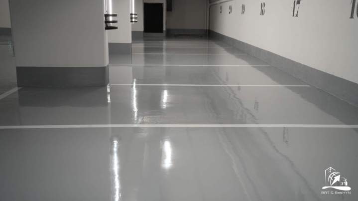 Resine filmogene Paris